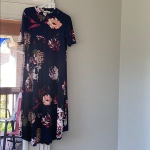 Crew neck floral midi dress